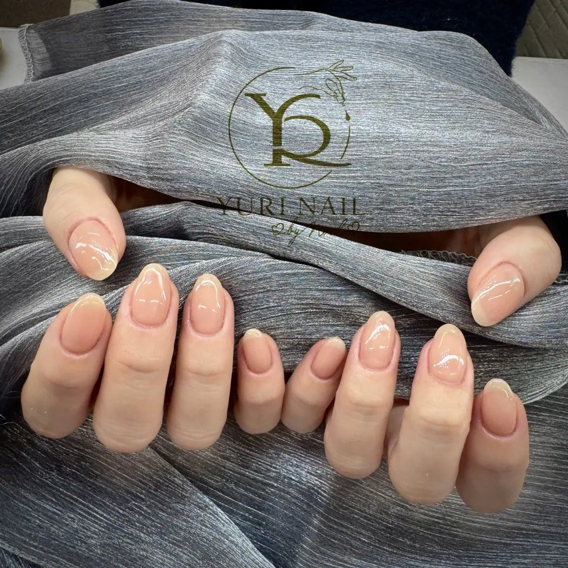 ネイル チークネイル フットネイル フレンチネイル グラデーション キラキラネイル ハンドネイル フットネイル ハンドケア YURI Nail NARITAのネイルデザイン