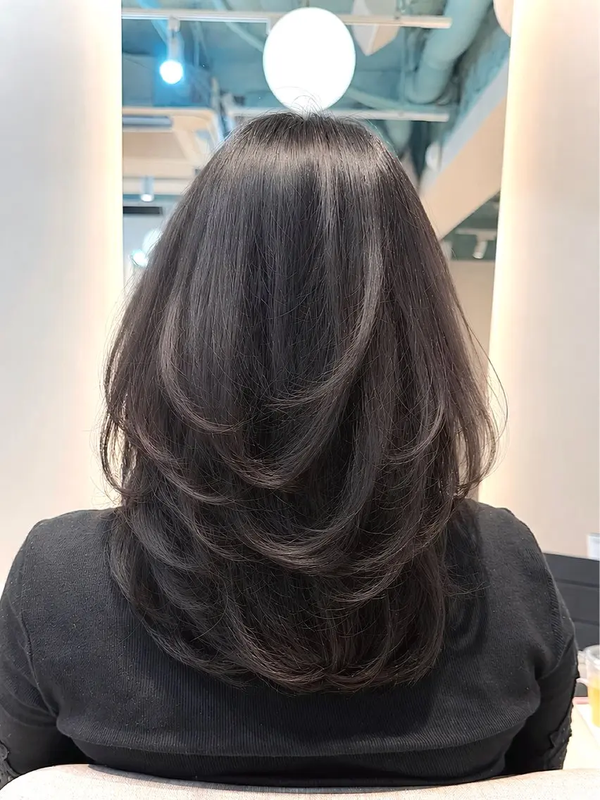ロング カット ヘアカラー トリートメント ハッシュカット/銀座 /バタフライレイヤーのヘアスタイル