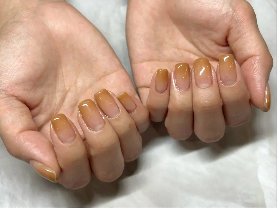 ネイル グラデーション REMIA 佐藤のネイルデザイン