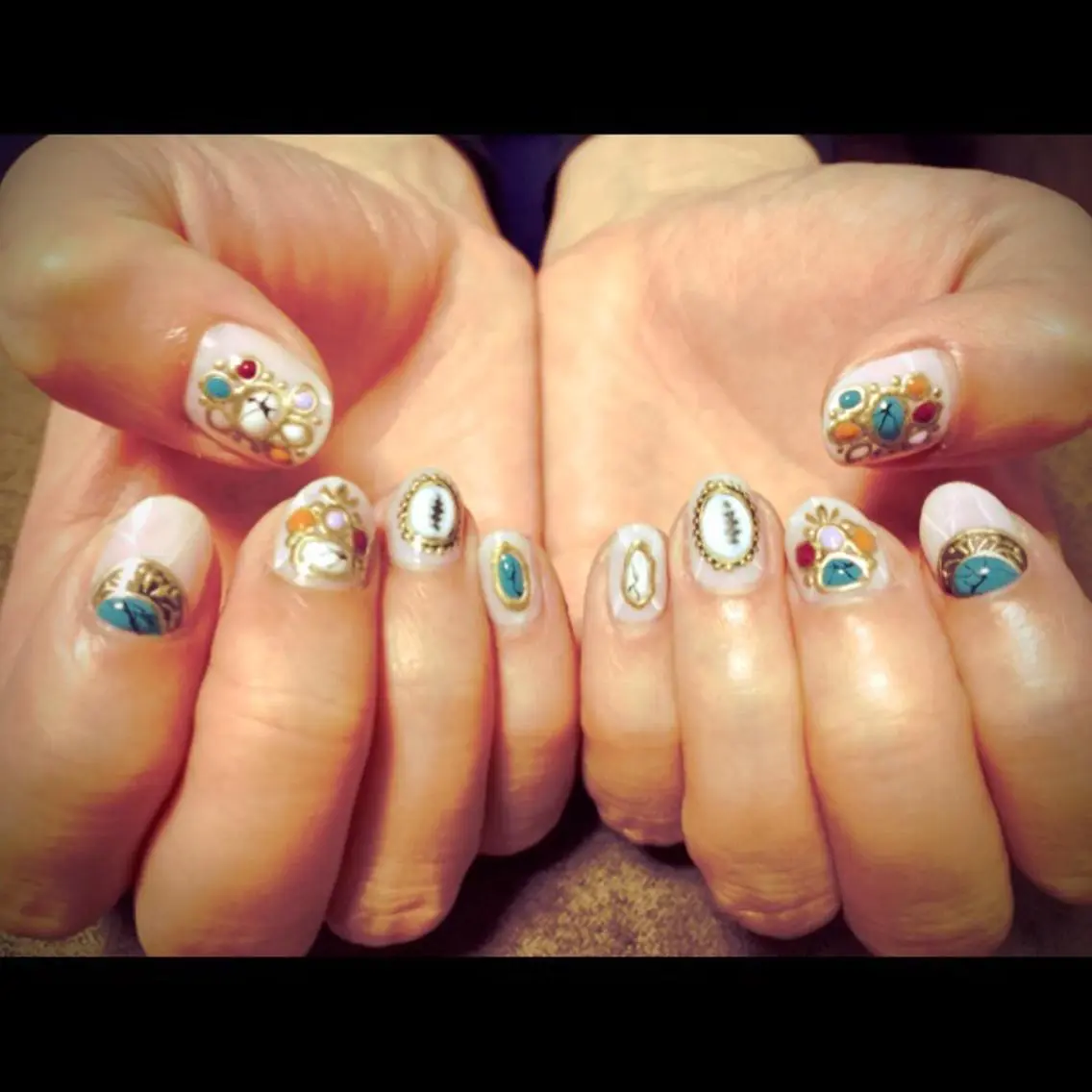 ネイル YÜA NAILのネイルデザイン