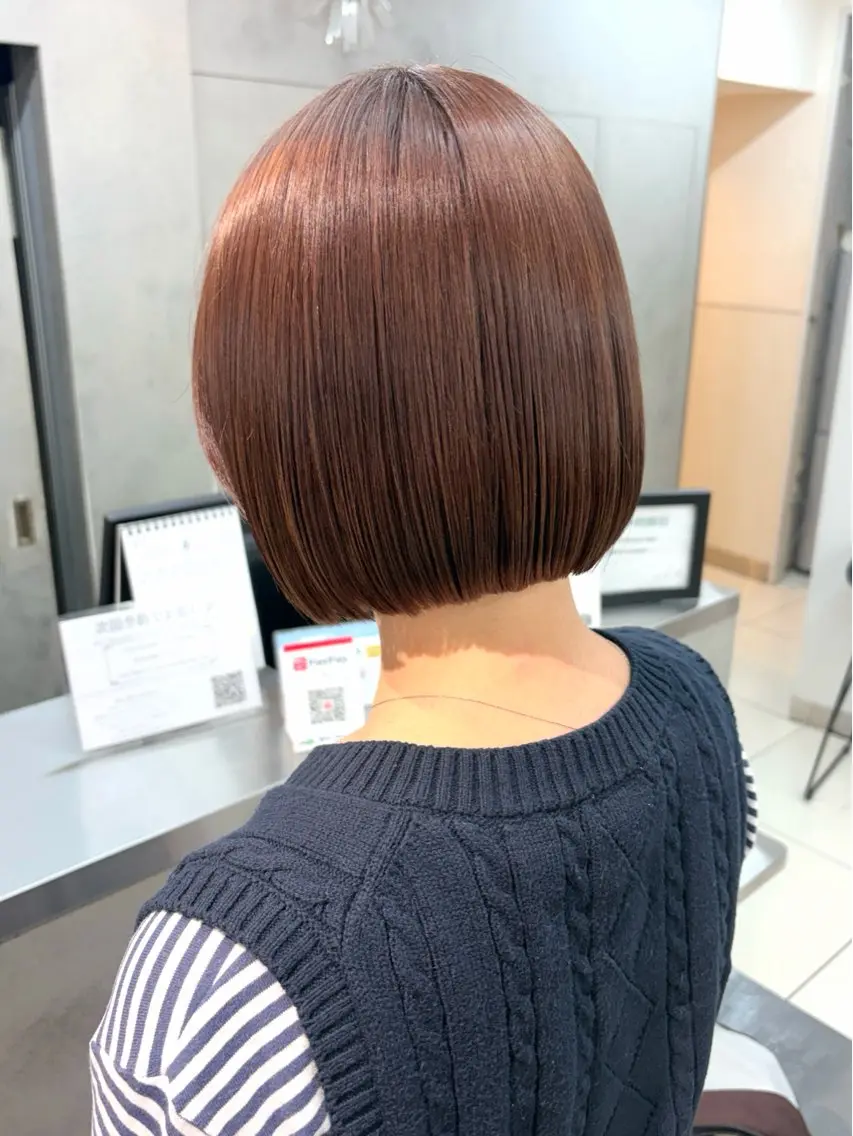【♦️まだ間に合う広がりうねり気になる方♦️】カット+髪質改善ナチュラルストレート+3stepトリートメントの写真