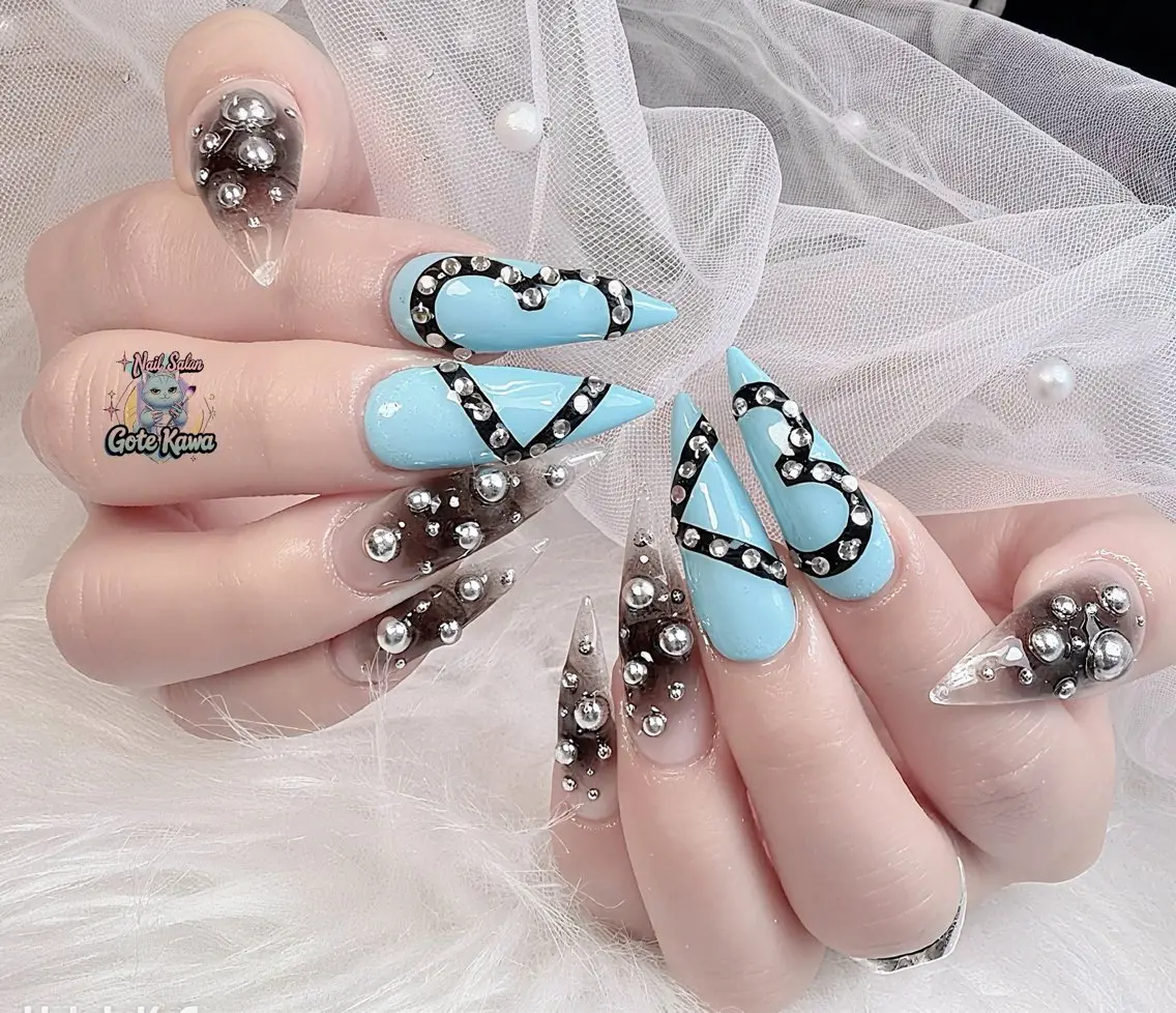 ネイル アートネイル ジェルネイル マグネットネイル 持ち込み ワンカラーネイル ハンドネイル ハンドケア Gote Kawa nail salonのネイルデザイン