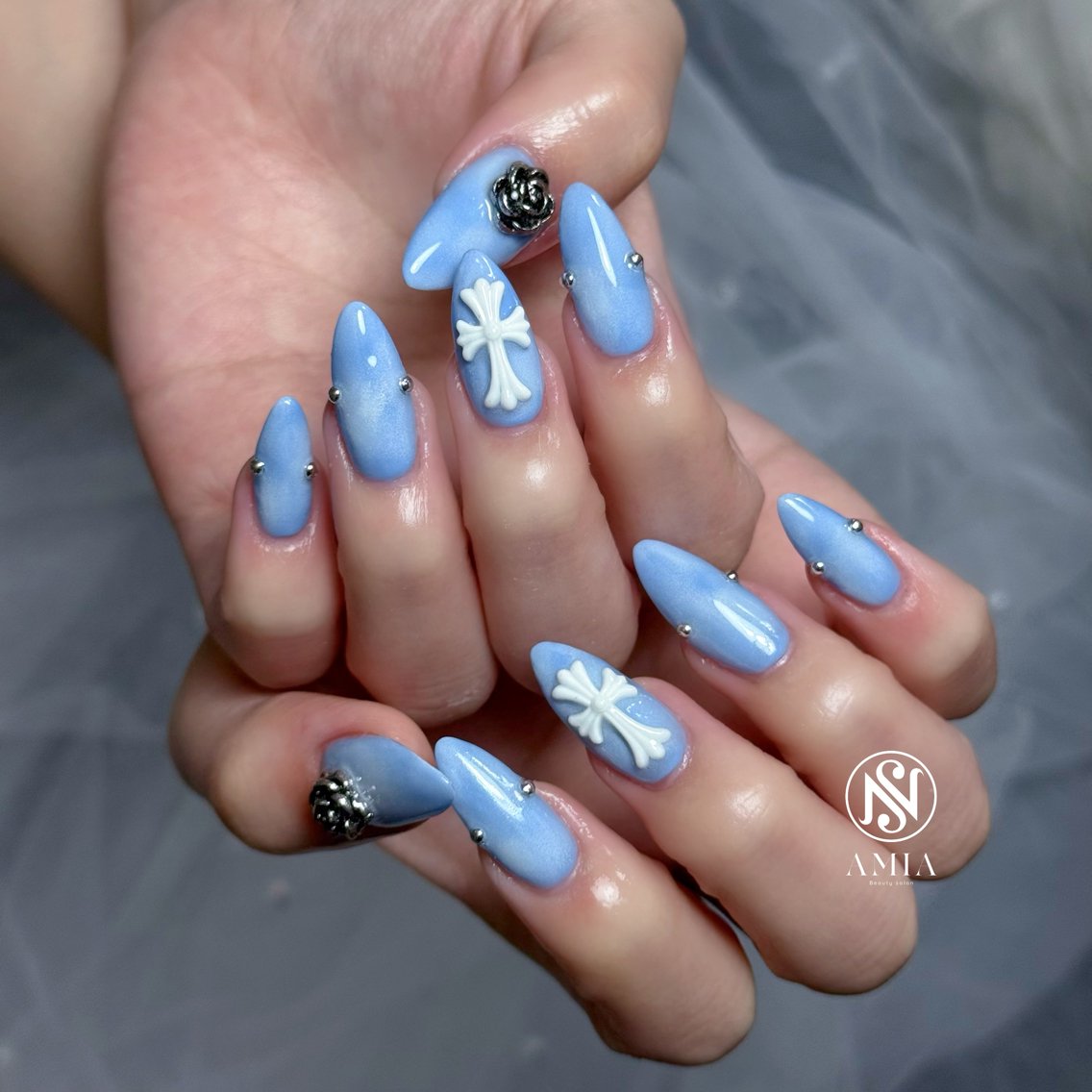 セミロング ハンドネイル 🌟AMIA BEAUTY🌟のネイルデザイン
