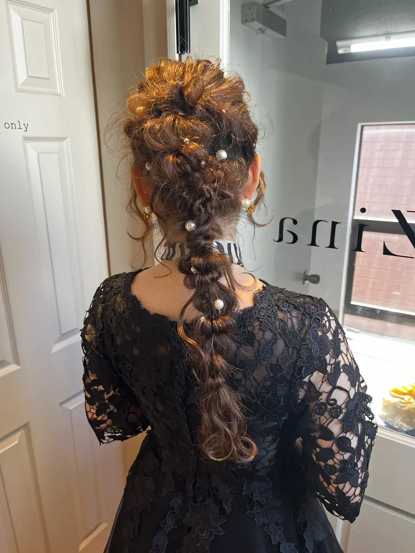 ロング ヘアアレンジ ヘアセット ERENA💚 ヘアアレンジのヘアスタイル