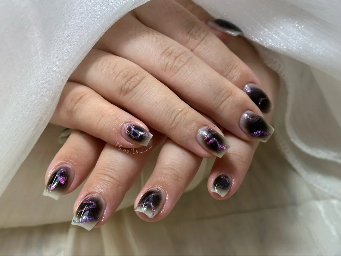 ネイル キラキラネイル マグネットネイル 持ち込み シンプルネイル ハンドネイル フットネイル ハンドケア TS. nails___のネイルデザイン