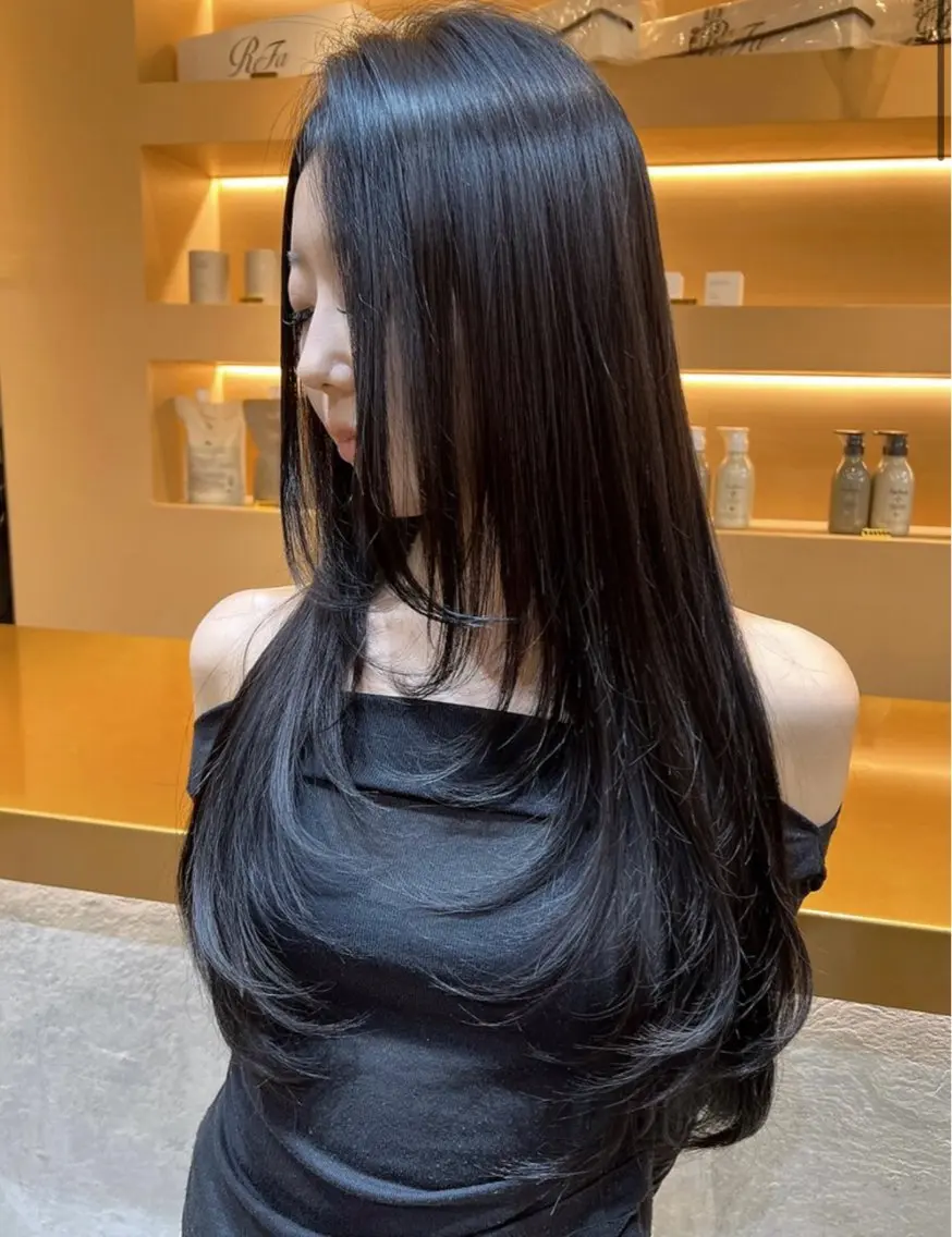 ロング ✨艶髪ケアカラー/ 髪質改善🪩田中のヘアスタイル