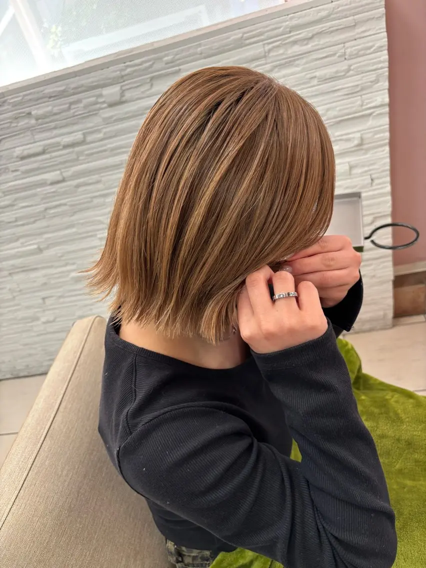 【ブリーチなしで明るくするならこれ⭕️】高発色カラー+トリートメントの写真