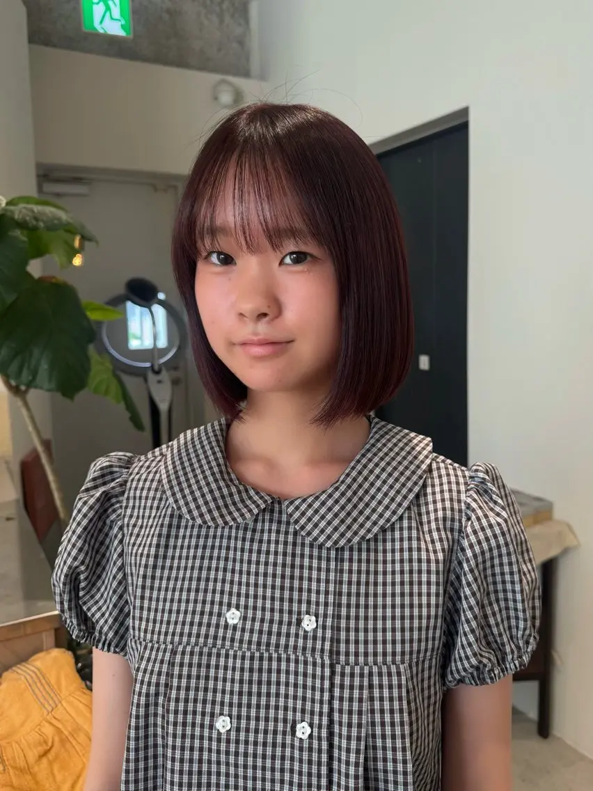 ミディアム ヘアカラー トリートメント ボブ/カシスカラー/ 村田茉優のヘアスタイル