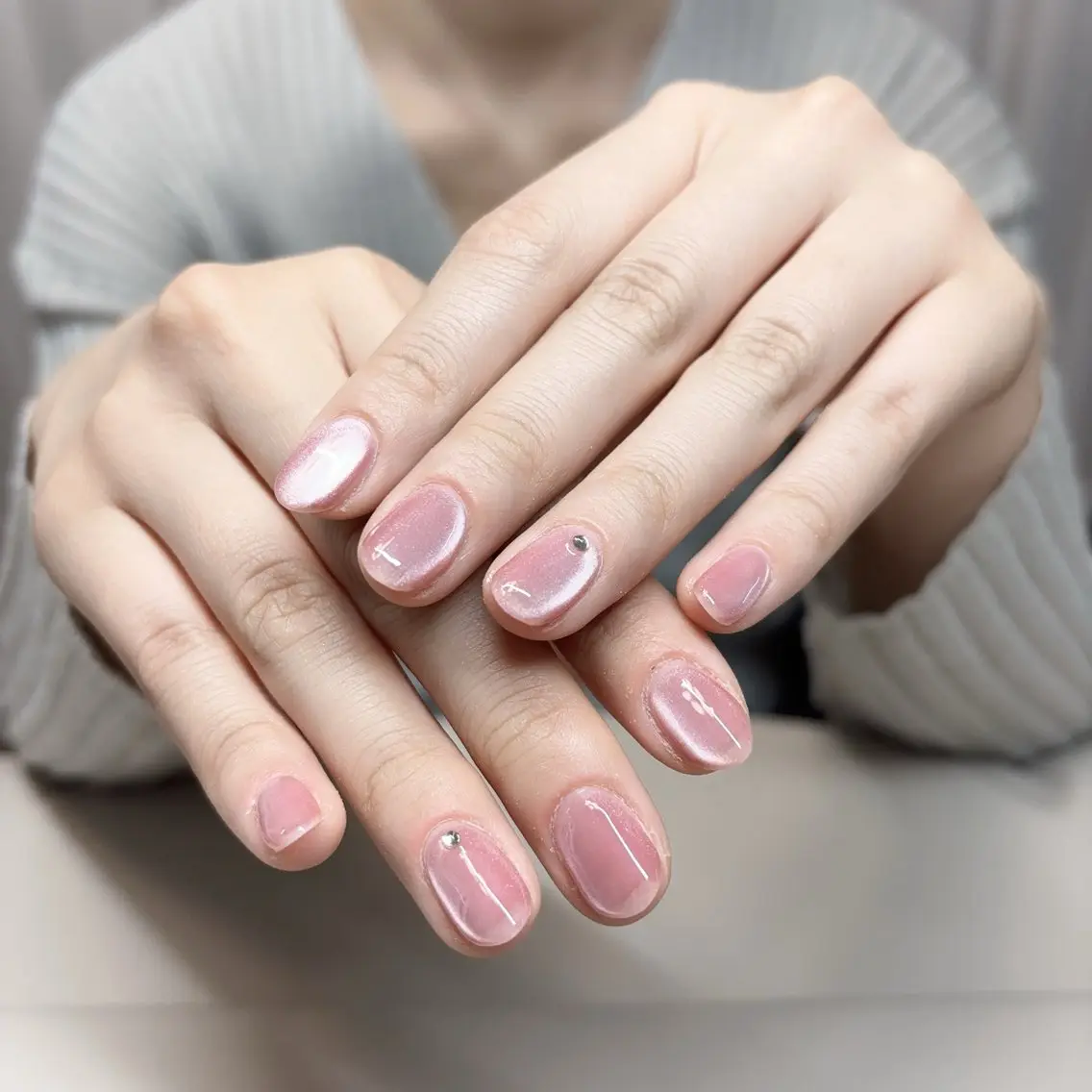 ネイル アートネイル オーロラネイル ガーリー ハート キラキラネイル ハンドネイル ハンドケア Rika  nail cocoのネイルデザイン