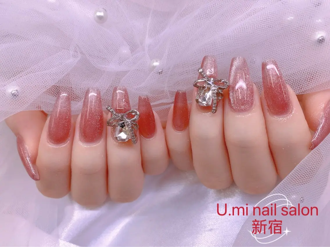 ネイル ボルドー チークネイル 長さ出し フレンチネイル ジェルネイル UMI ネイルサロン新宿🎀のネイルデザイン