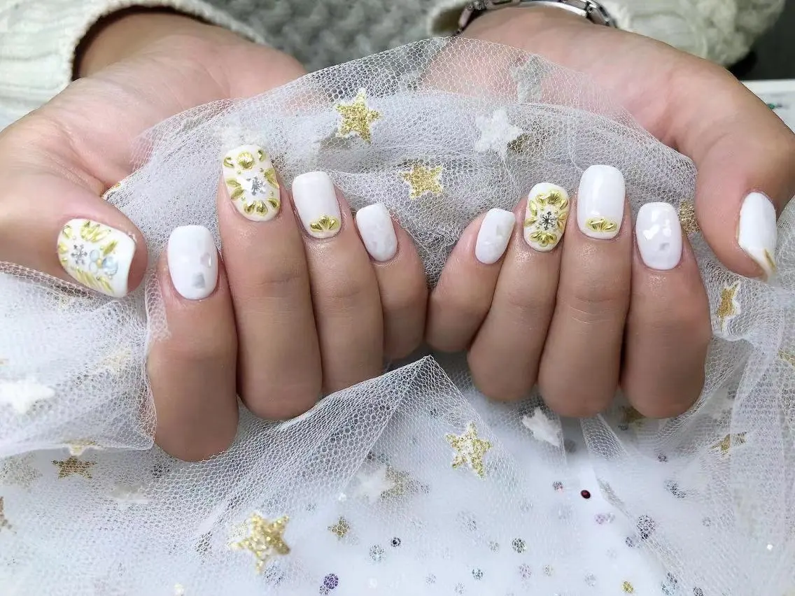 ネイル 💅ネイルサロン ブラン🌈かすみのネイルデザイン