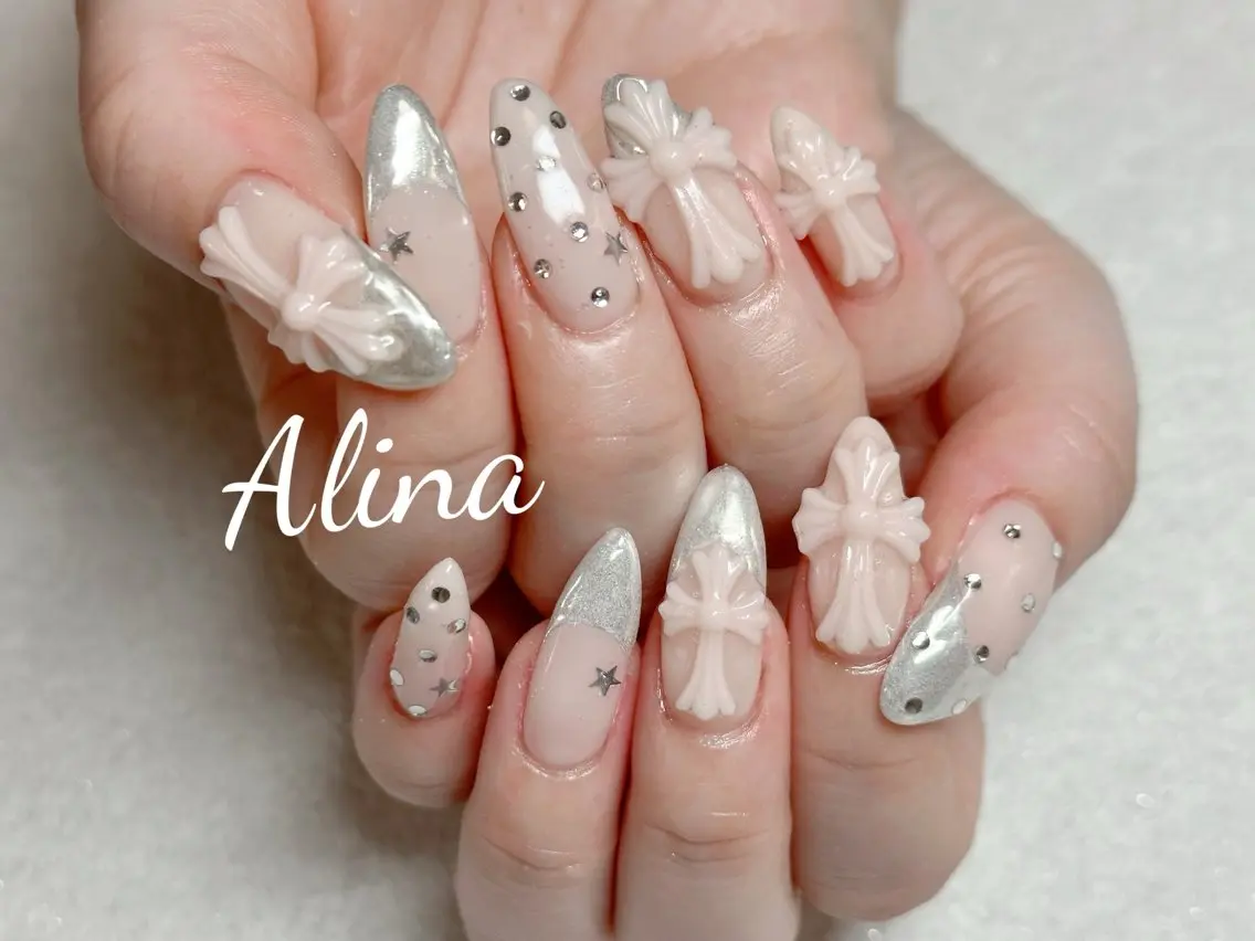 ロング ハンドネイル 池袋Alina エリナのネイルデザイン