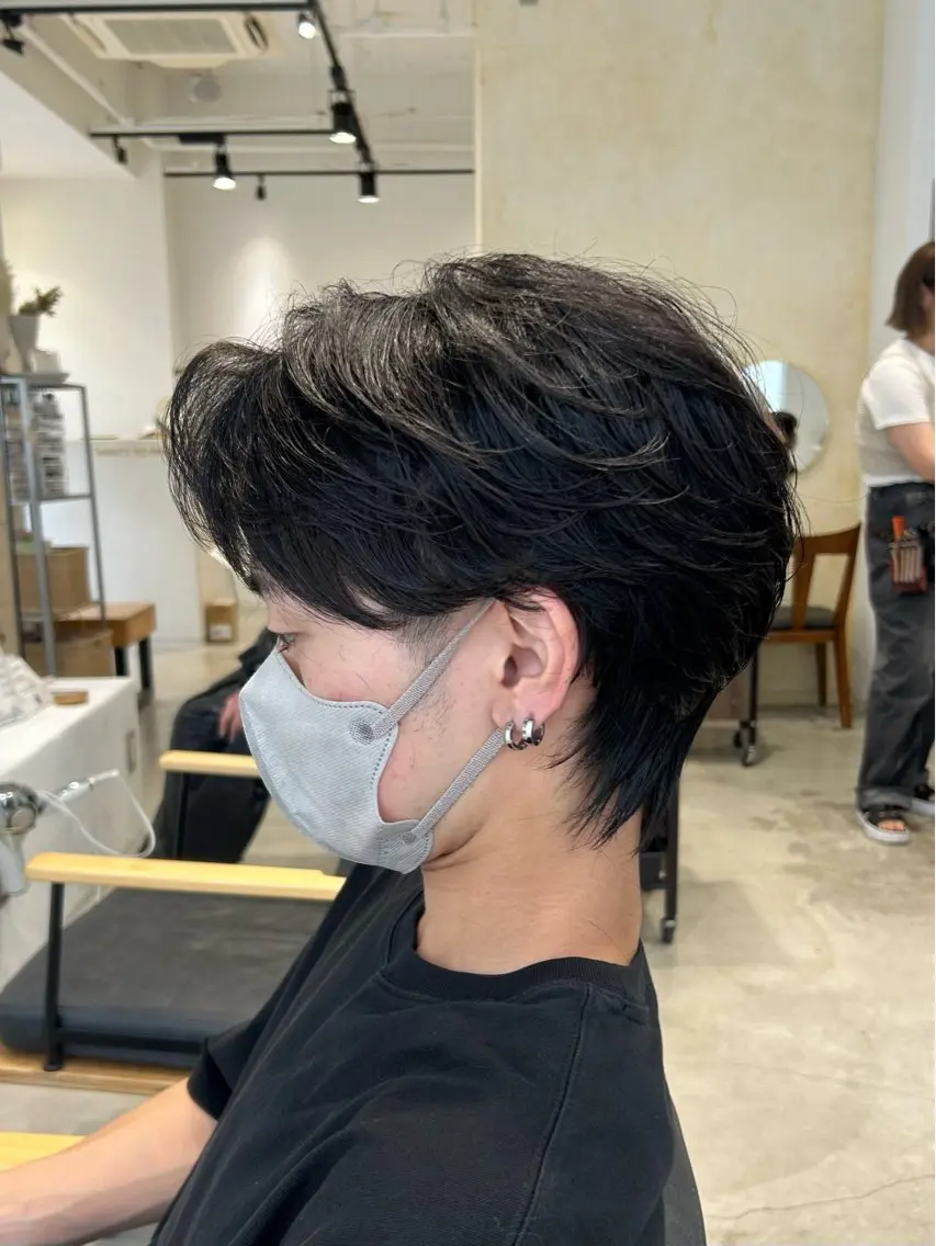 メンズ カルマパーマ メンズパーマ カット ヘアカラー トリートメント ながい りなのヘアスタイル