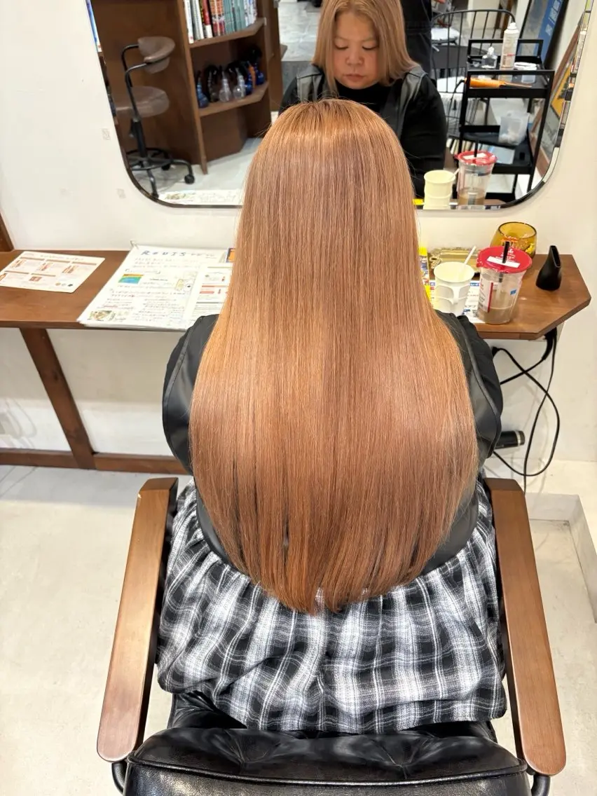 カラー ヘアカラー ROUIS honokaのヘアスタイル