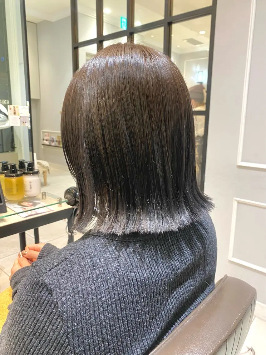 ミディアム 切りっぱなしボブ ボブ 外ハネヘア 韓国ヘア🍒渡辺 咲🍒のヘアスタイル
