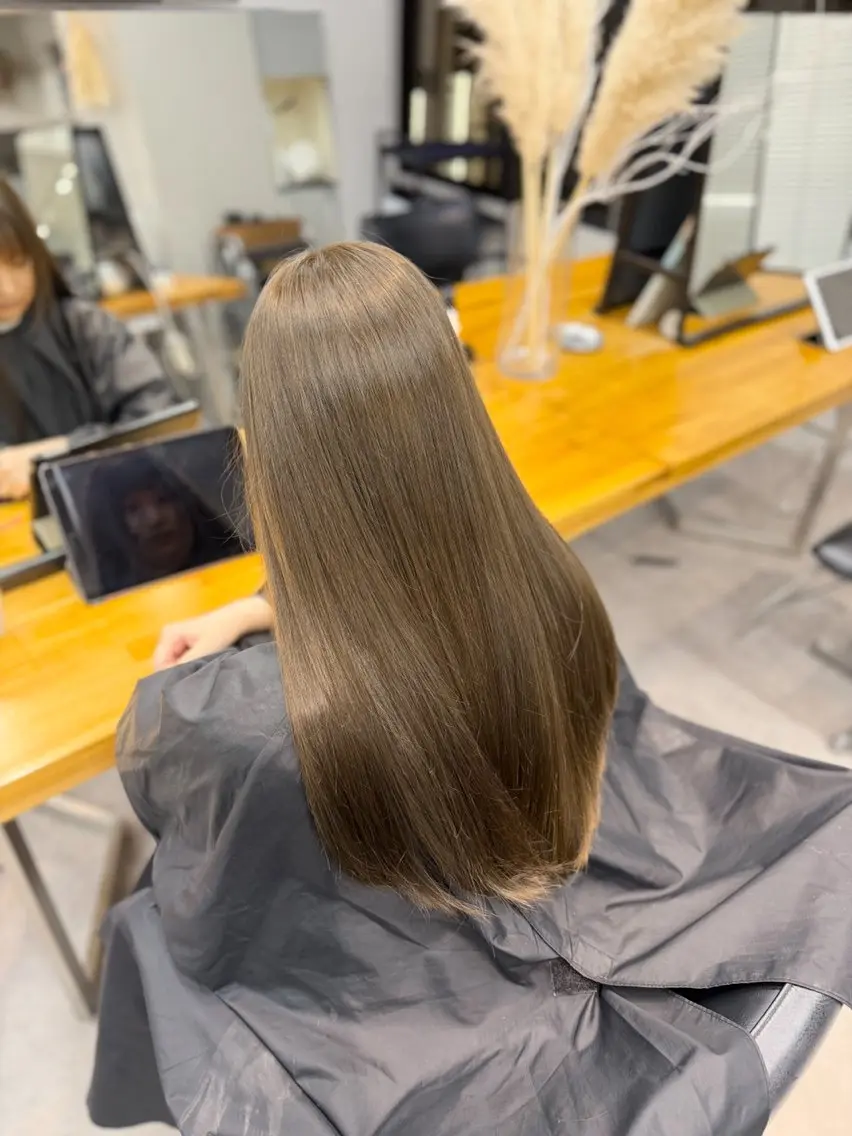 ロング ヘアカラー ヘアセット 🧸🍯ダブルカラー モデルmio🍯🧸のヘアスタイル