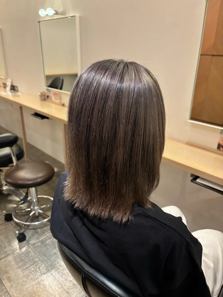 ミディアム カット ヘアカラー トリートメント 💎入江 亜寿美💎のヘアスタイル