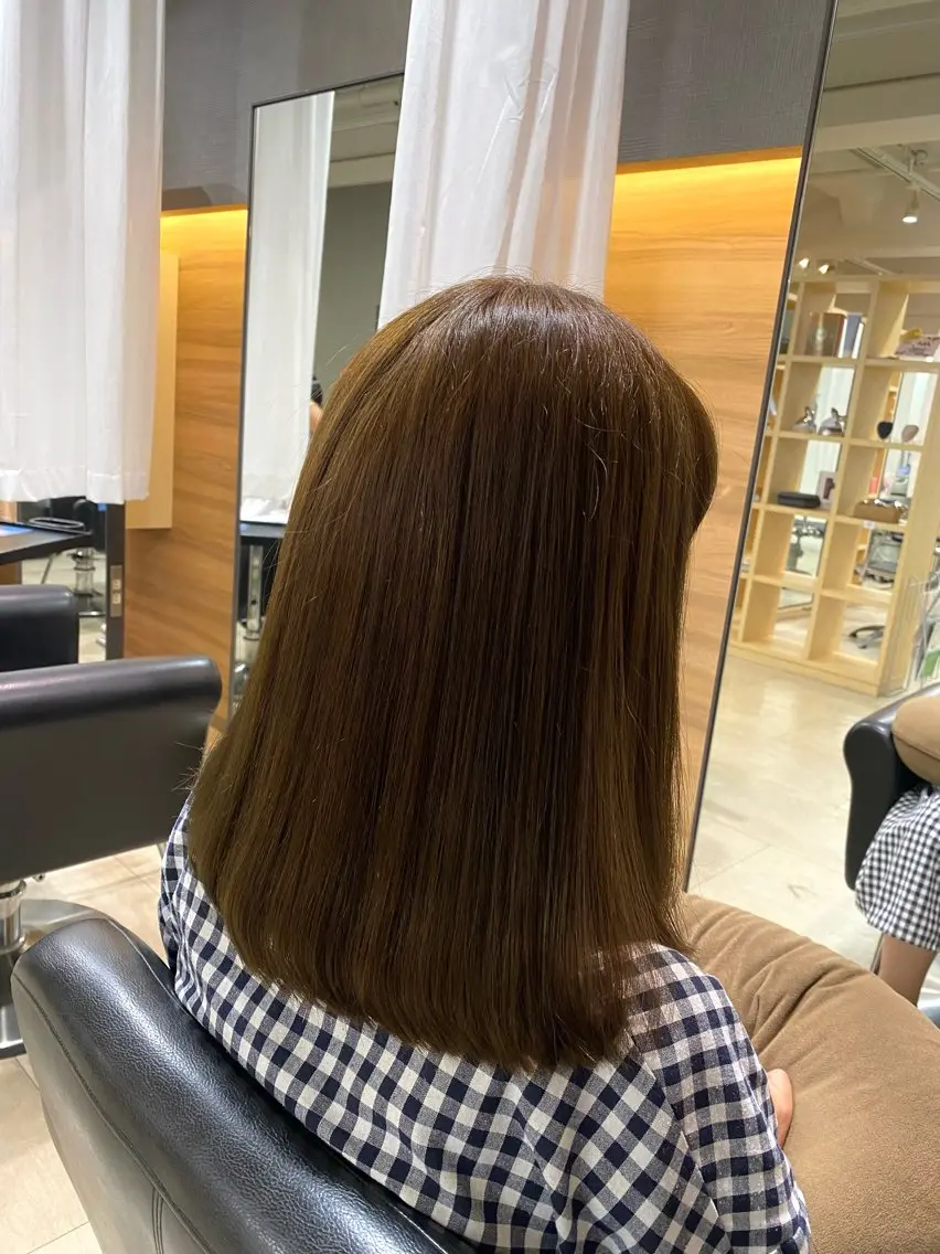 ロング カラー ベージュカラー ブリーチ ブラウンカラー ブラウンベージュ ダブルカラー 松本 絢乃のヘアスタイル