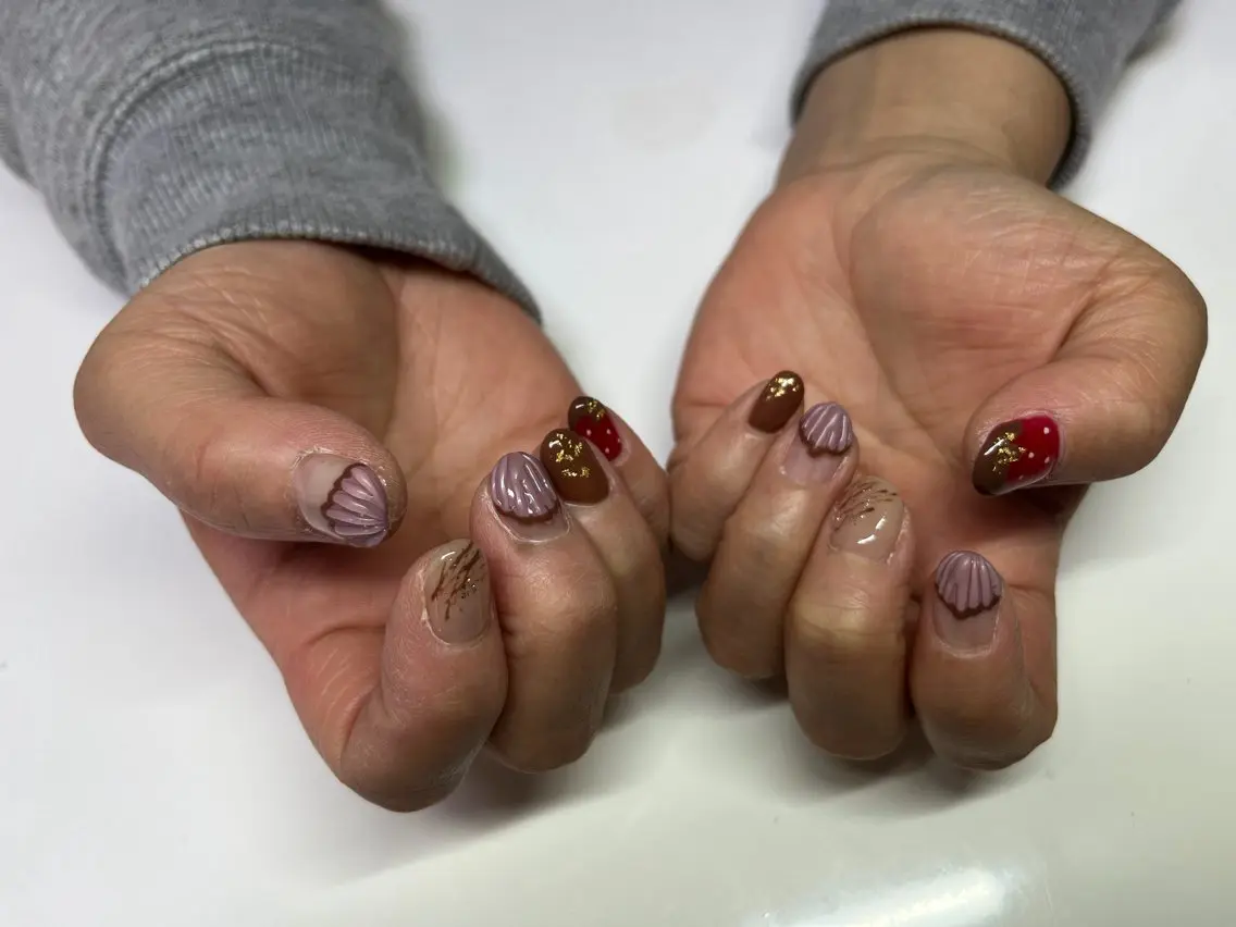 ネイル バレンタイン ハンドネイル _55.nail_ MIKAのネイルデザイン