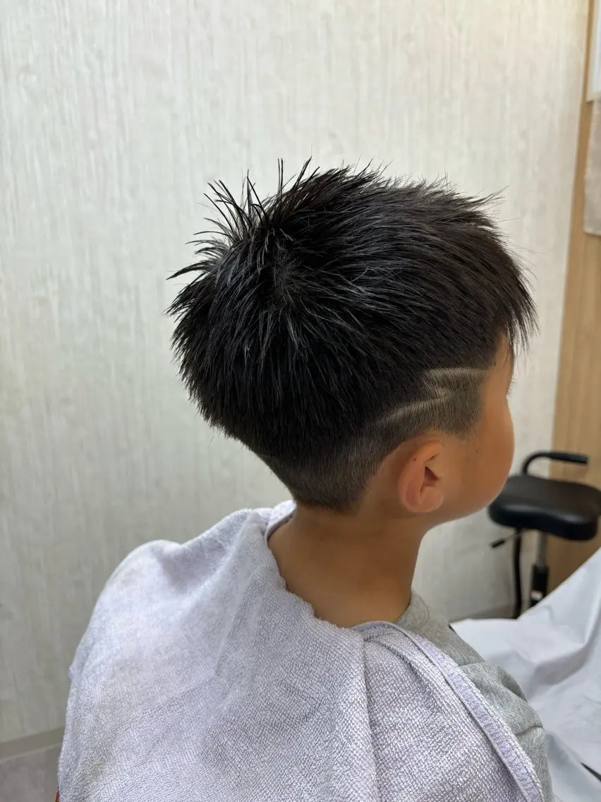 ショート 曽我 夏生のヘアスタイル