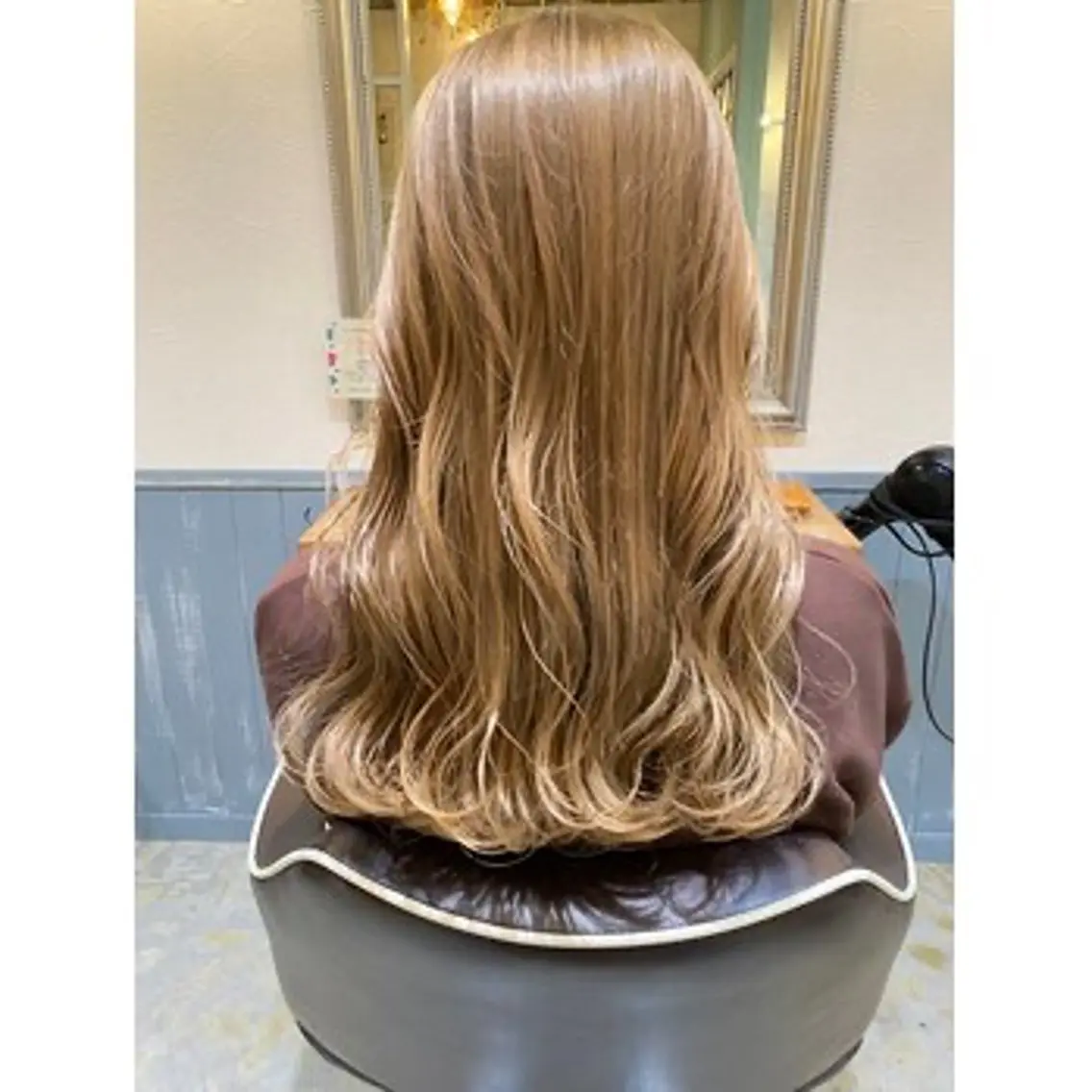 ロング カット ヘアカラー スタイリスト まことのヘアスタイル