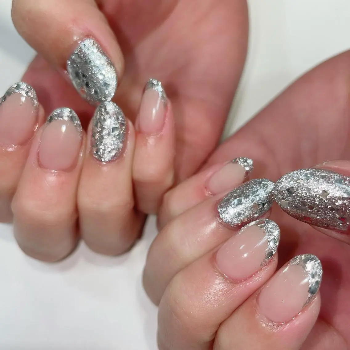 ネイル フレンチネイル ガラスフレンチ ハンドネイル Kayo 💅のネイルデザイン