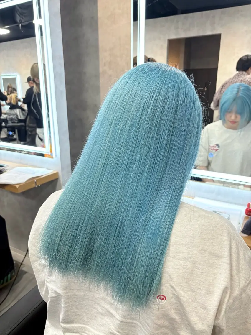 ロング カラー ヘアカラー 神谷勇太/ 札幌ハイトーンカラーのヘアスタイル