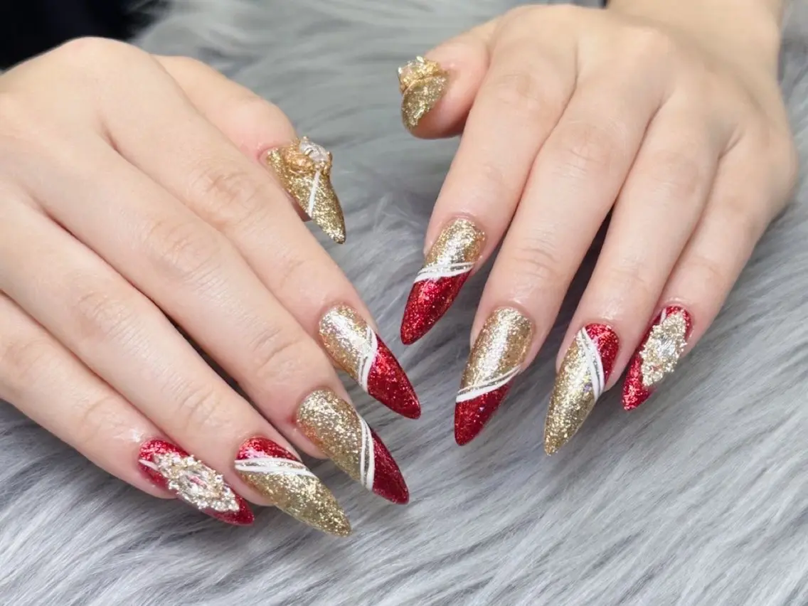 ネイル lucky nail 歌舞伎町のネイルデザイン