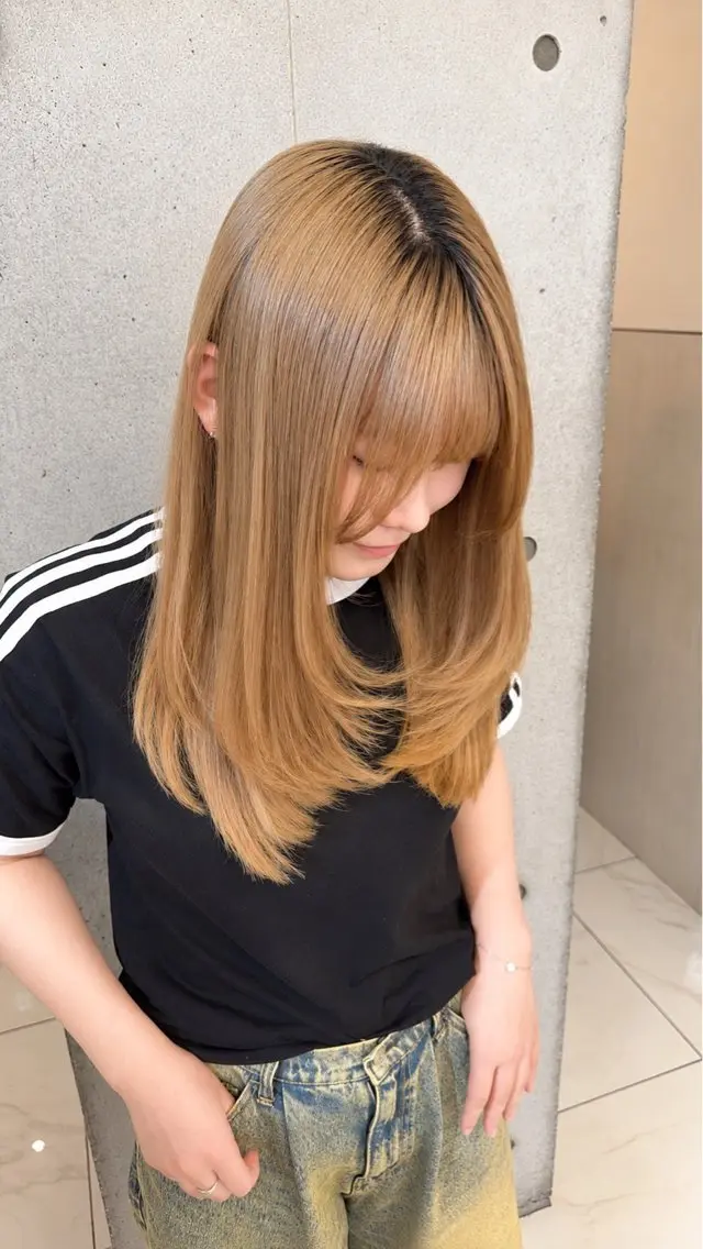 セミロング カット トリートメント ツヤツヤ髪質改善🫧 レイヤーRUKAのヘアスタイル