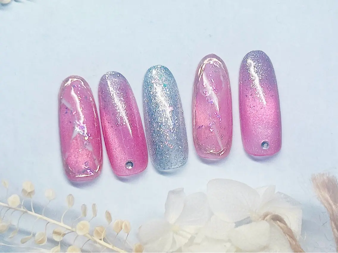 ネイル マグネットネイル ニュアンスネイル オフィスネイル ワンカラーネイル ピンク ハンドネイル Salon GEM(ジェム)のネイルデザイン