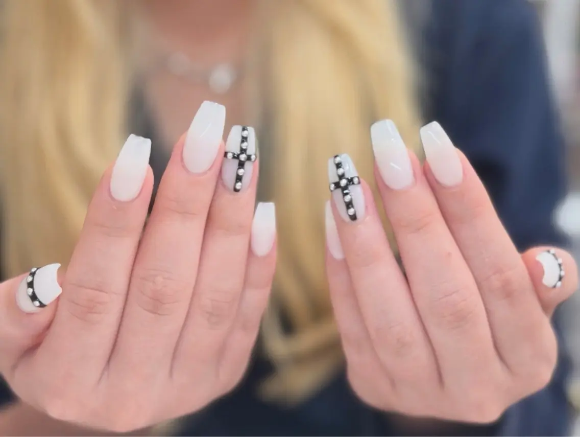 ネイル ハンドネイル Minette nailHuongのネイルデザイン