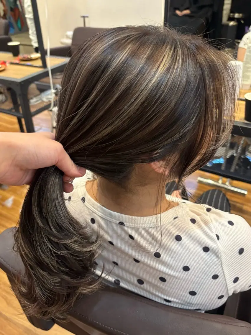 ロング 🌺海外風ハイライト 🌺カマタ アンナのヘアスタイル
