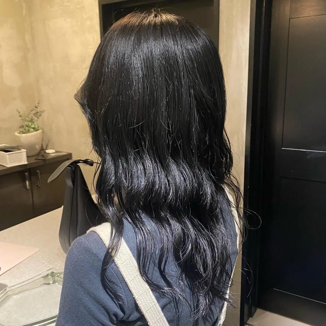 セミロング カラー デザイン/アレンジ ❤︎イシイレイのヘアスタイル