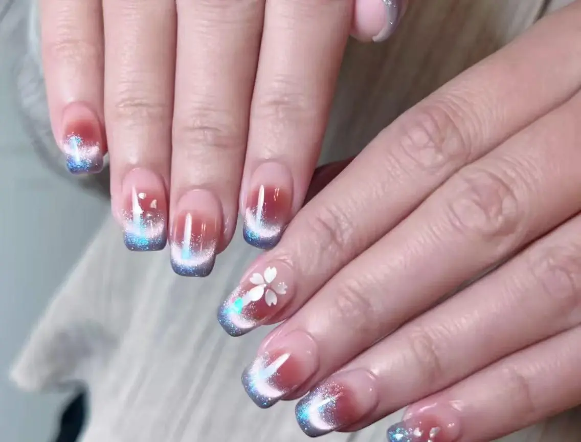 ネイル ハンドネイル 🎀 Ayaka_nailのネイルデザイン