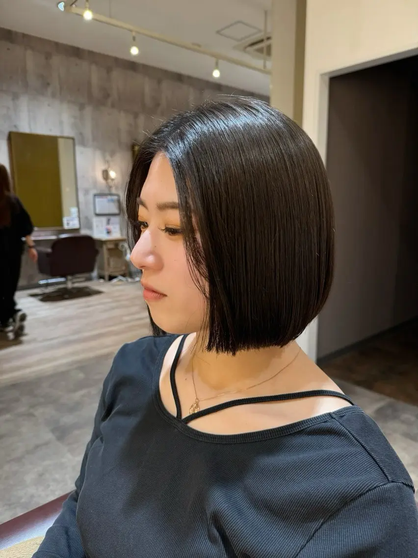 ミディアム カット ヘアカラー トリートメント yuimarl切田 はじめ✨のヘアスタイル