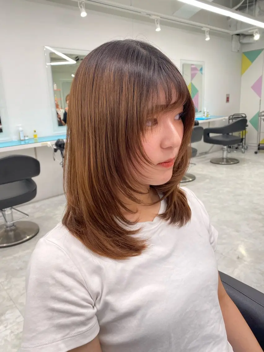 ロング ヘアアレンジ 艶カラー/ハイトーン /レイヤーカットのヘアスタイル