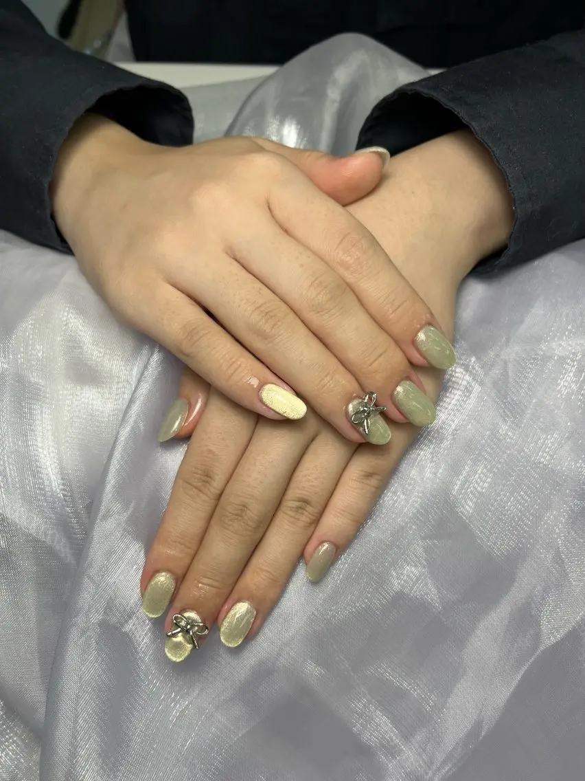 ネイル ハンドネイル ongles chicのネイルデザイン