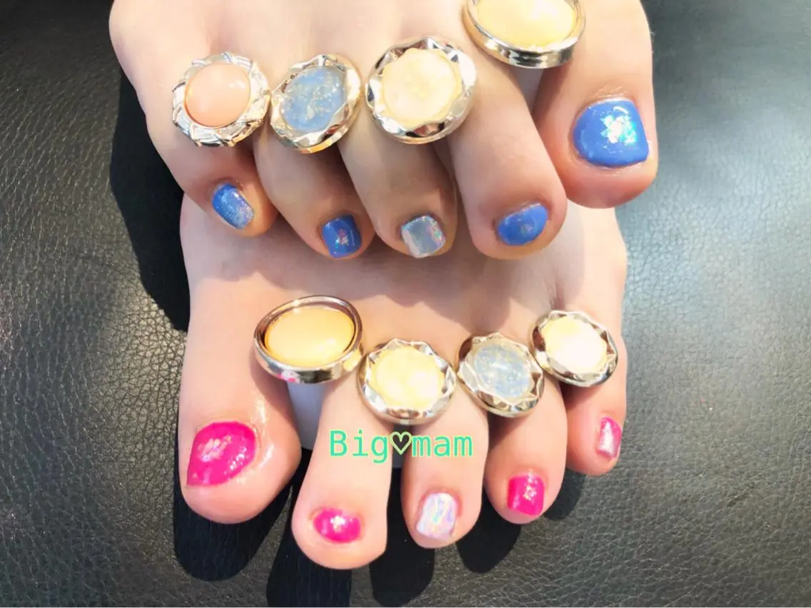 ネイル ブルー ピンク フットネイル Big♡mam （MAMI）のネイルデザイン