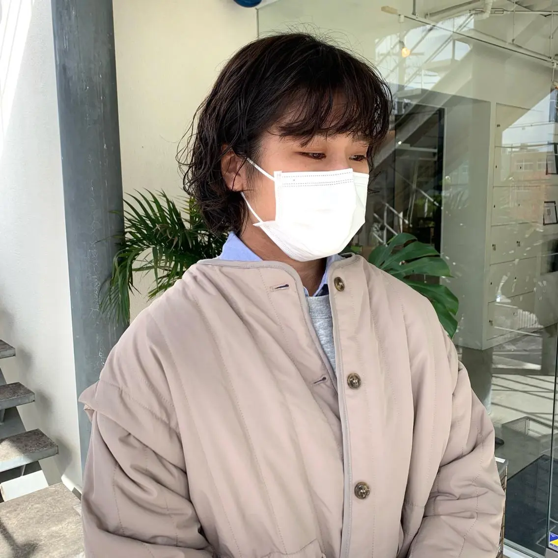 ショート パーマ ボブ 岩井 愛生のヘアスタイル