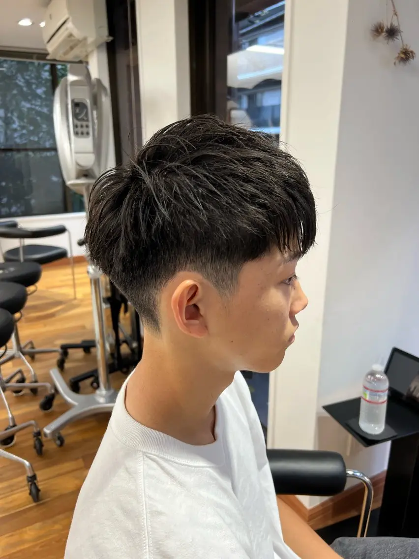 ショート メンズ カット メンズカット✂️ スキンフェード伊藤陸のヘアスタイル
