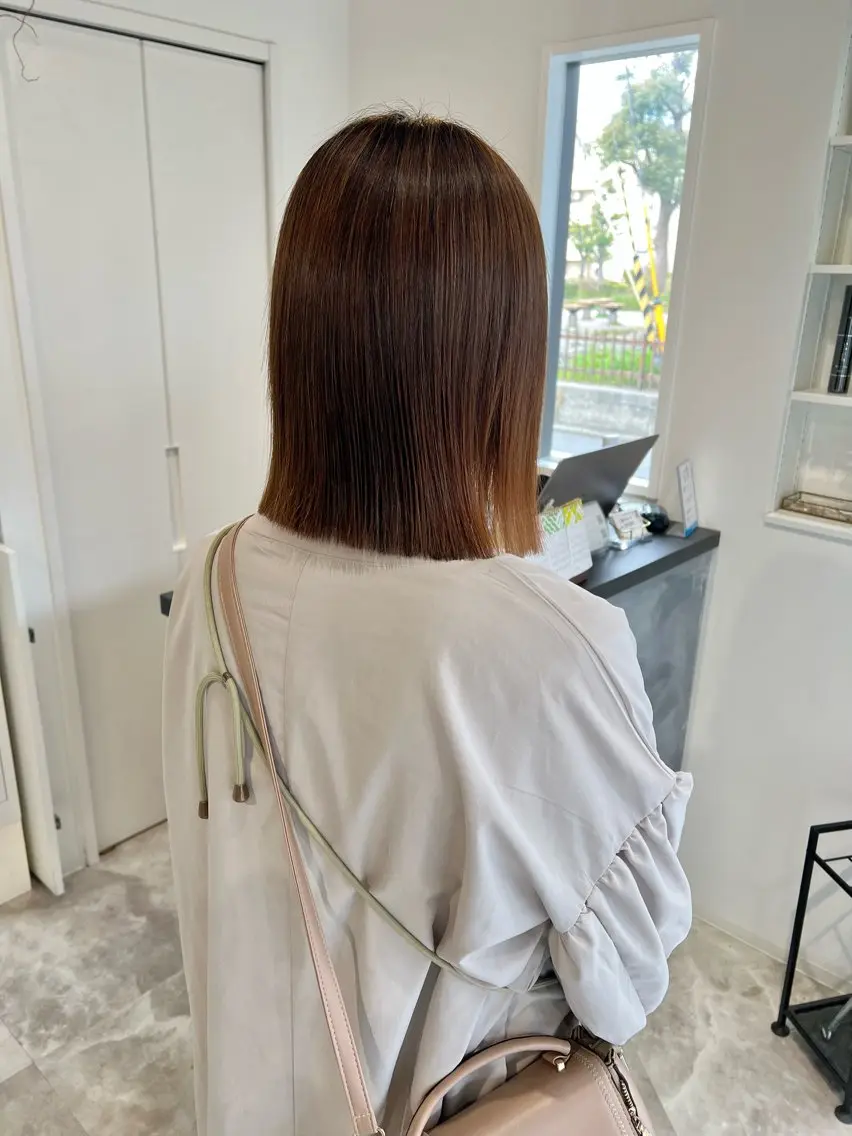 ミディアム ボブ カット トリートメント 黒阪 なみのヘアスタイル