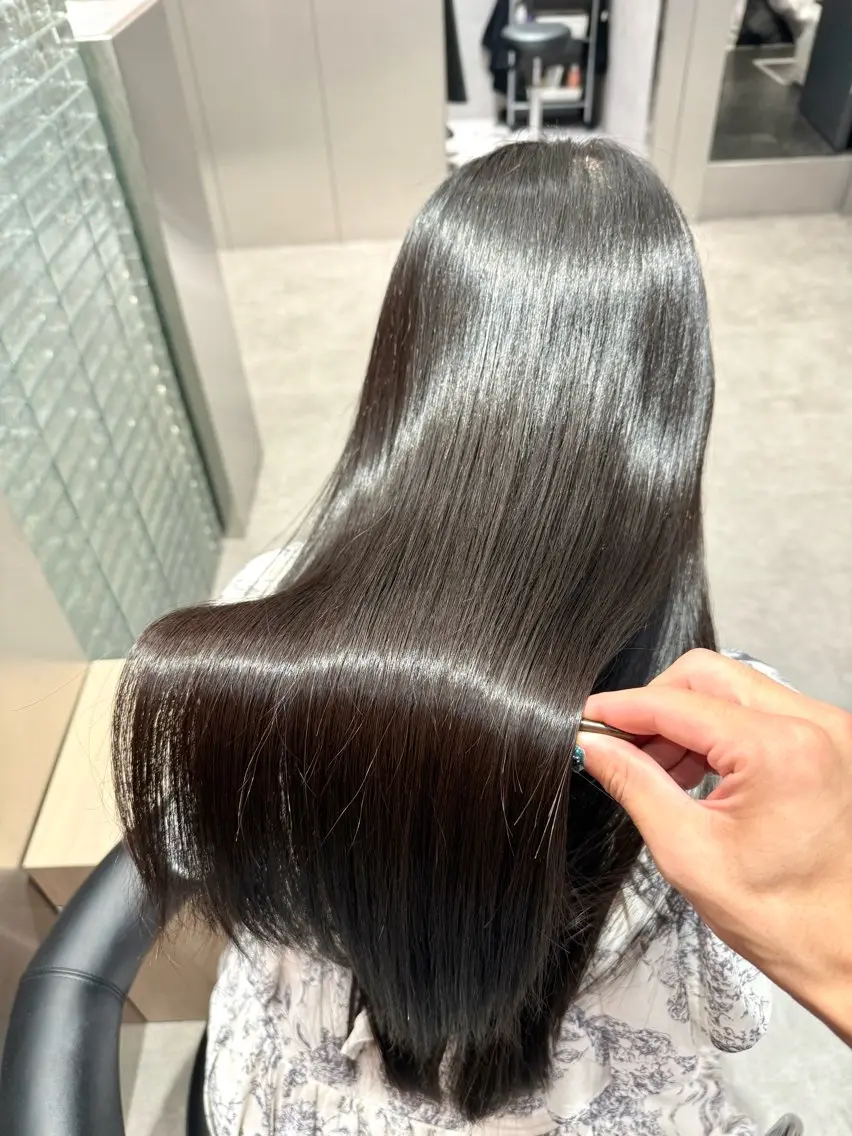 ロング カラー パーマ ヘアアレンジ 髪質改善 縮毛矯正 トリートメント ストレートパーマ ヘアカラー 縮毛矯正 トリートメント 縮毛矯正/髪質改善/ ブリーチ毛/木元渓太のヘアスタイル