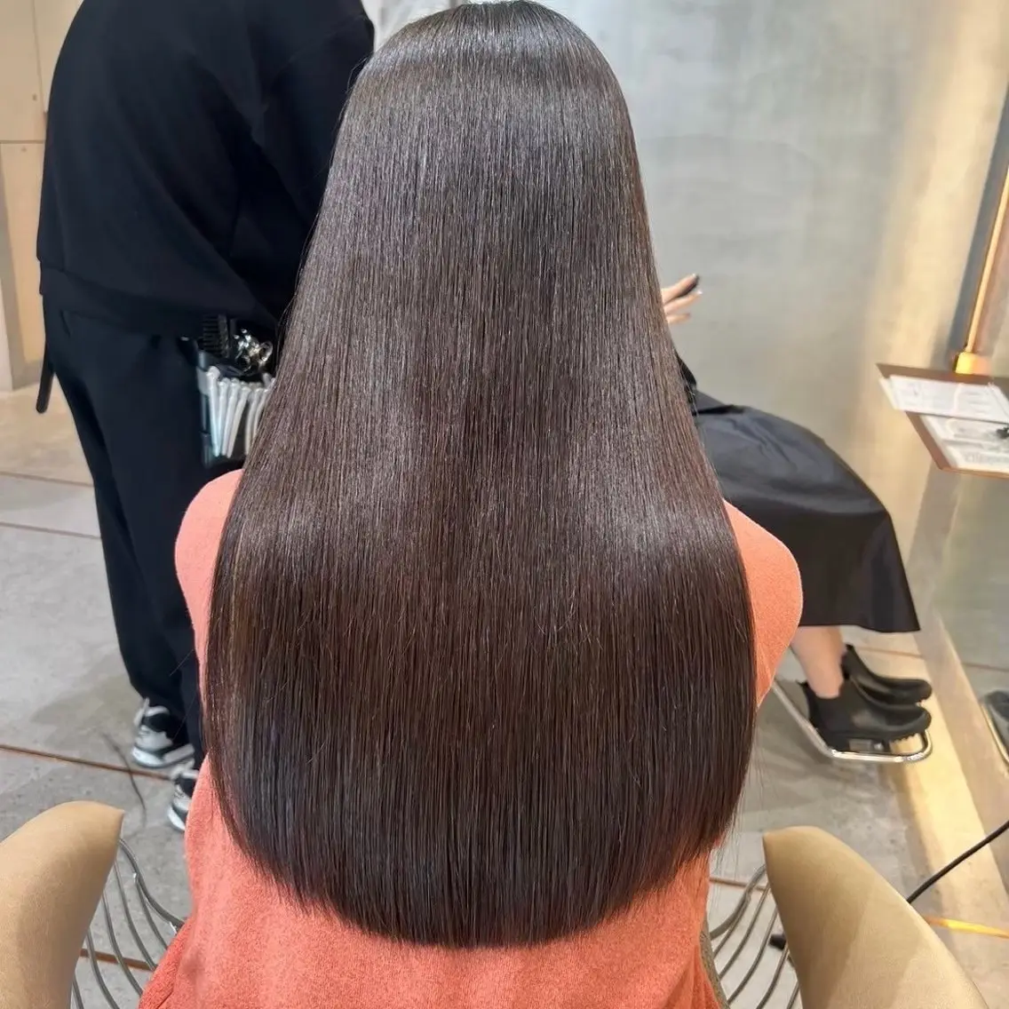 ロング カット 縮毛矯正 トリートメント 🦋高屋敷陸🦋 レイヤー/ハイトーンのヘアスタイル