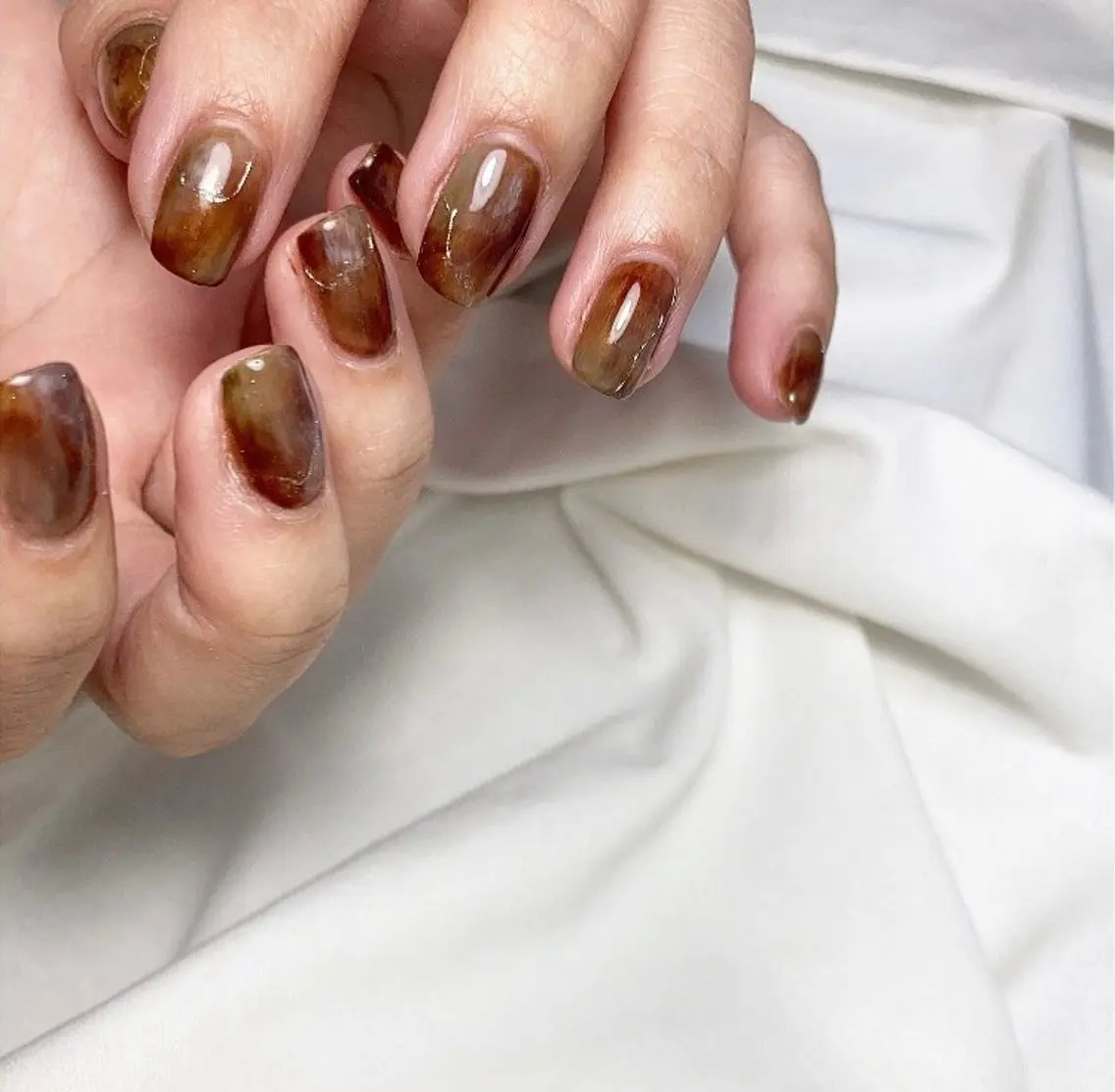 ネイル ブラウン ハンドネイル NAILSALON NUIT.[ニュイ]のネイルデザイン