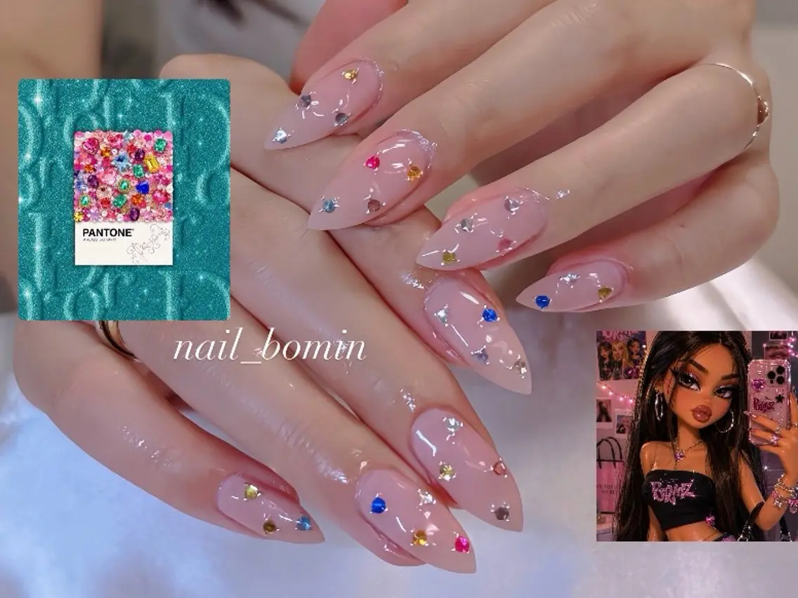 ネイル SIAA Nail bominのネイルデザイン