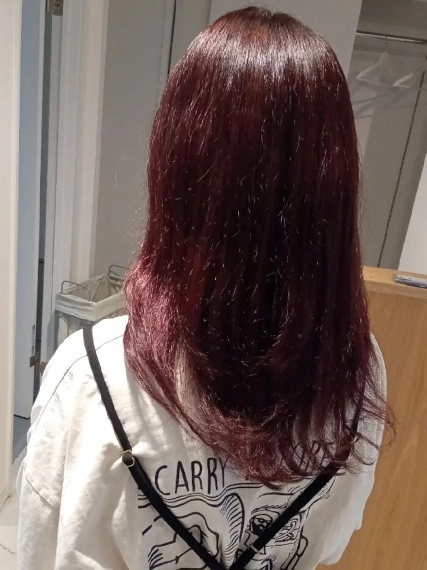 セミロング カラー ブリーチ ブリーチなしカラー レッドカラー 縮毛矯正 カット ヘアカラー 佐藤 璃咲のヘアスタイル