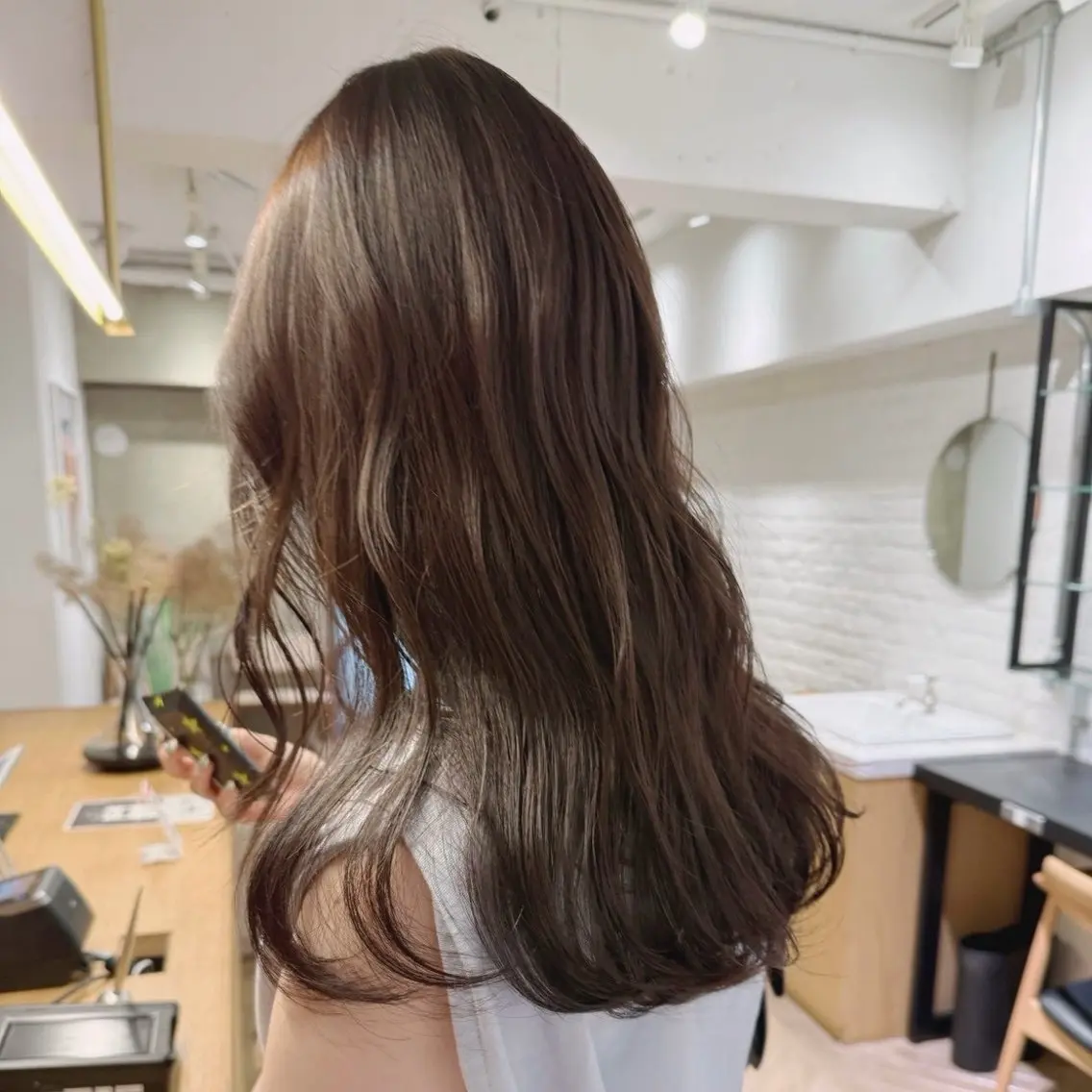 ロング カラー ヘアカラー トリートメント あやか🩰 カラーモデル/栄のヘアスタイル