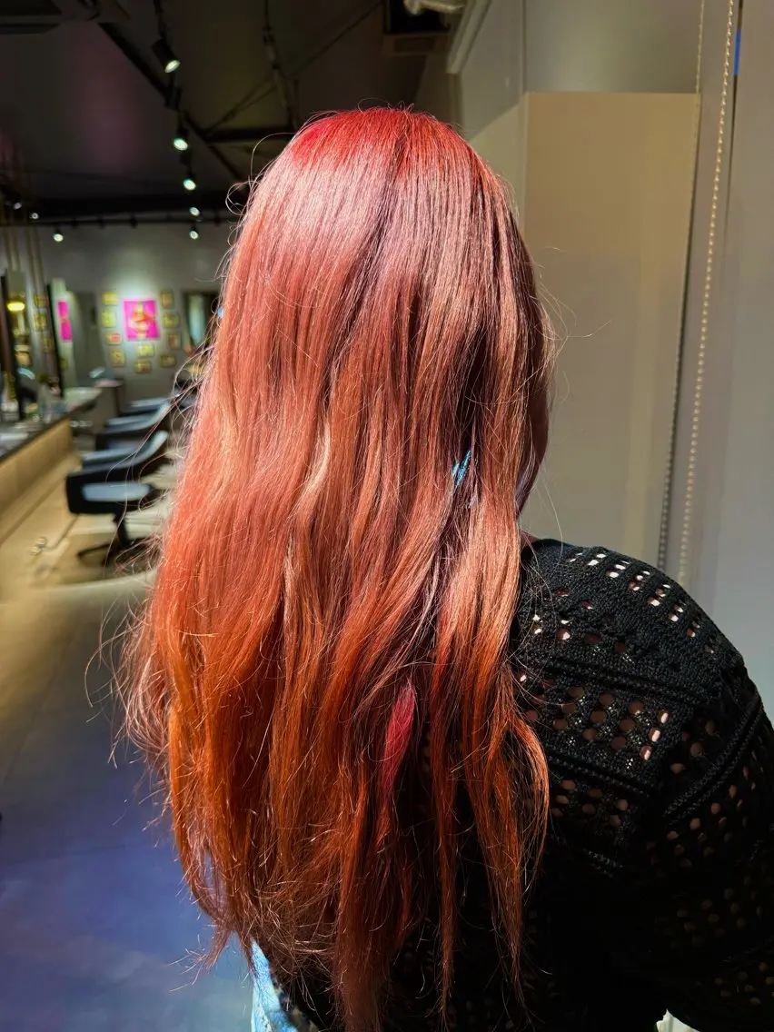 ロング カラー ヘアカラー 坂口 睦樹のヘアスタイル