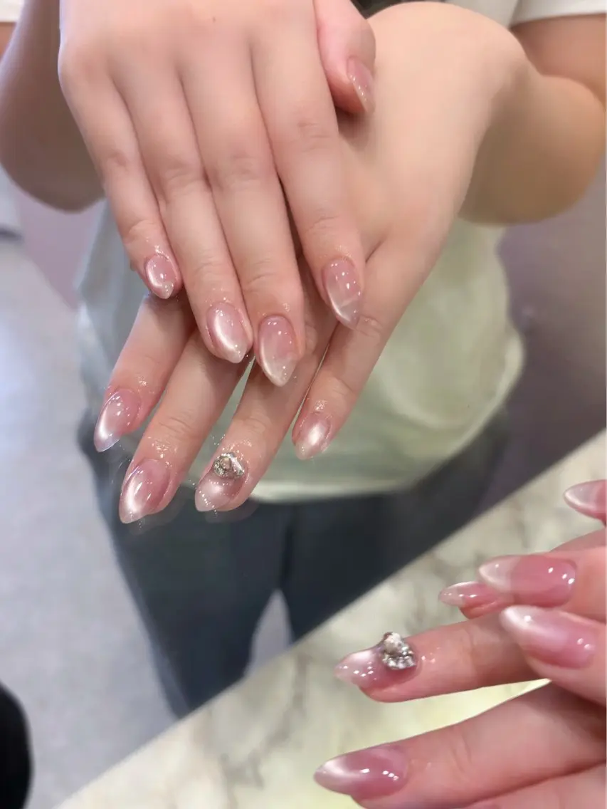 ネイル ハンドネイル Luo kanadeのネイルデザイン