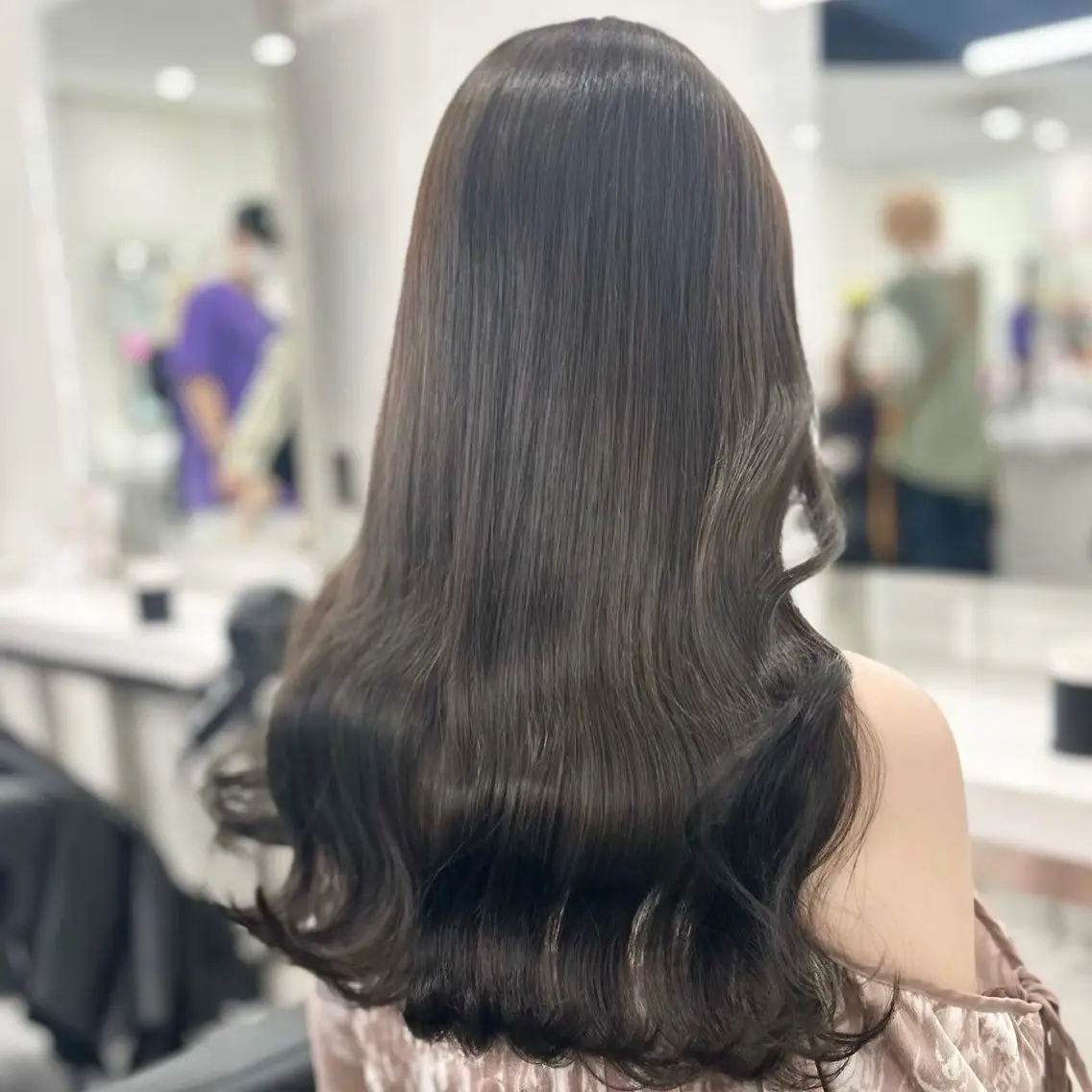 ロング カラー ブリーチ グレージュ ブリーチなしカラー オリーブグレージュ オリーブグレー ヘアカラー ニュアンスカラー/ 🫧レミ(坊主)のヘアスタイル